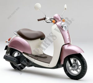 50 SCOOPY 2005 CHF505
